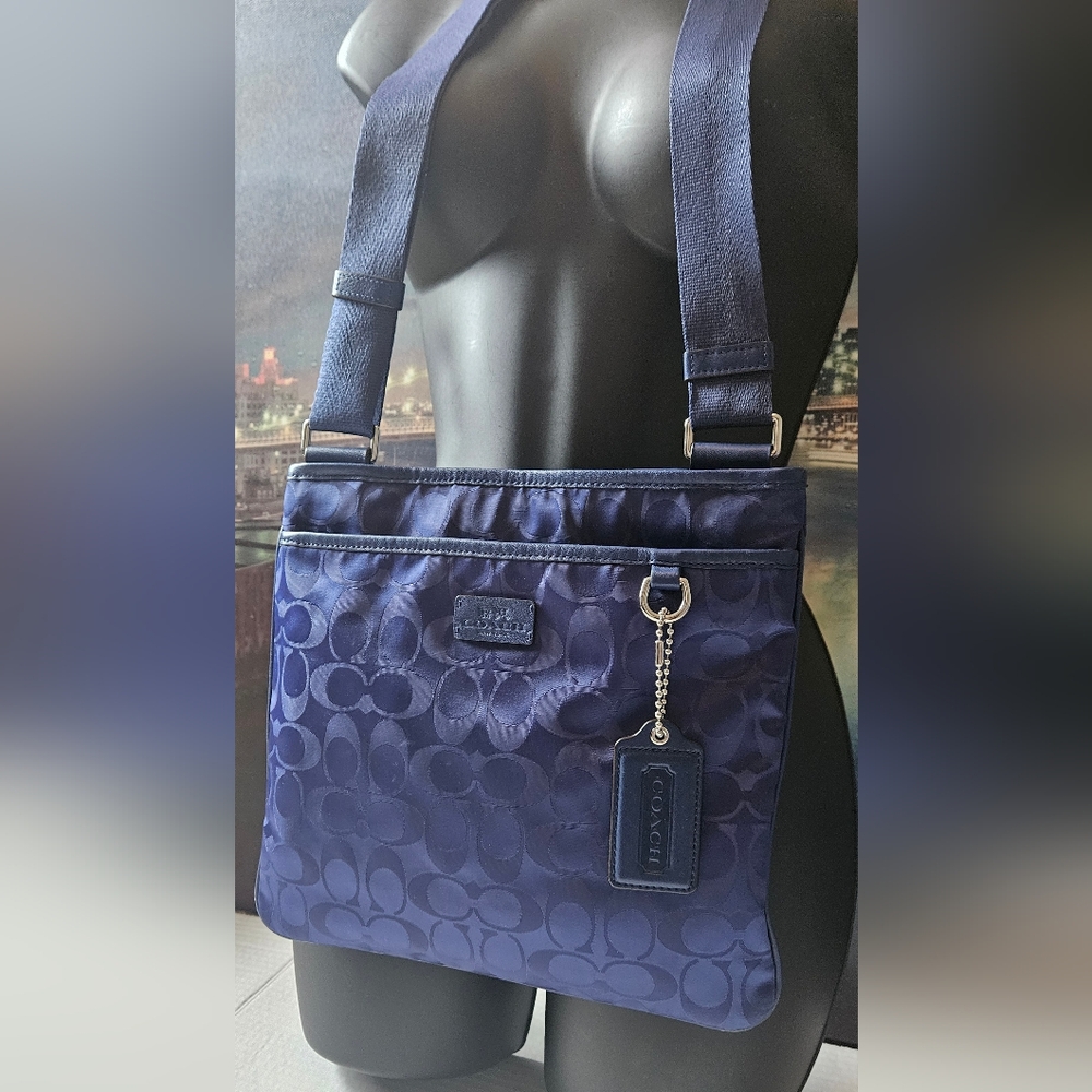 Coach Blue Crossbody Bag - Picture 2 of 16